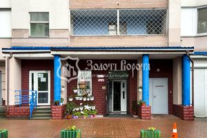 комерційна за адресою Драгоманова вул., 1-А