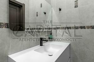 будинок за адресою Лугова, 32а