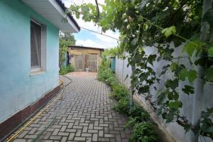 будинок за адресою Херсонська вул., 1