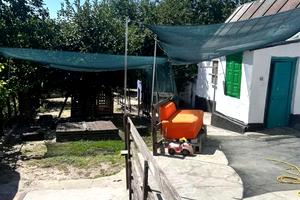 будинок за адресою Катерини Білокур вул. (Берінга)