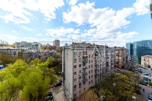 коммерческая по адресу Кловский спуск, 7a