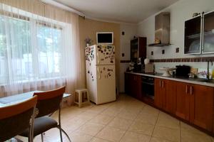 квартира за адресою Педагогічна вул., 17