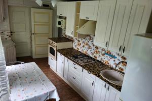 будинок за адресою Авіаційна вул., 10