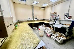 коммерческая по адресу Полонской-Василенко ул. (Желваківського), 111