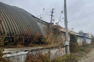 комерційна за адресою Вокзальна вул., 7