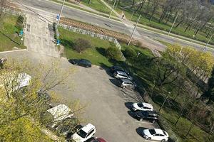 коммерческая по адресу Леонида Каденюка просп. (Юрия Гагарина), 23