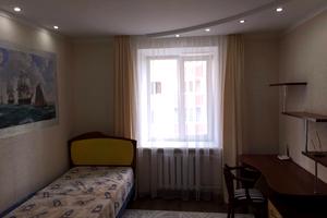 квартира за адресою Озерна вул., 10/1в