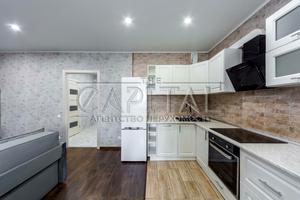 квартира за адресою Ясинуватський пров., 10
