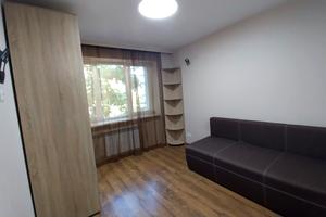 квартира за адресою Глобинська вул. (Маршала Батицького), 24