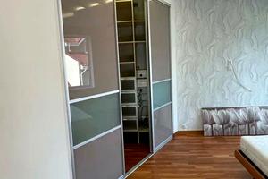 будинок за адресою Бернардацці вул. (Красних Зір), 5