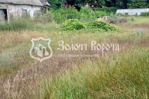 участок по адресу Хуторская ул. (Комсомольская), 2