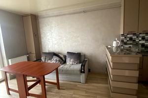 квартира за адресою Демянська, 30