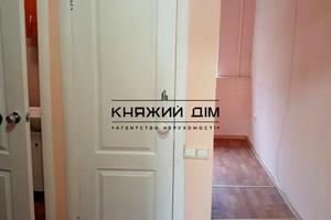 коммерческая по адресу Коперника ул., 13