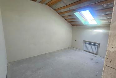1834807337581369