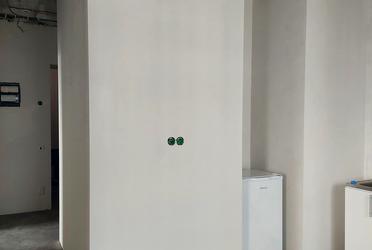1825468499835529