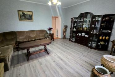 1838888104628543