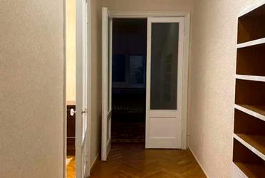 1839509714905669