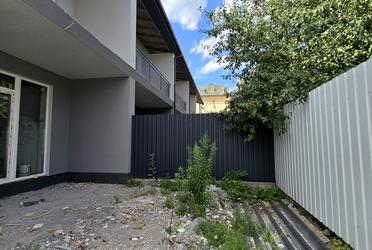 1839703661185711