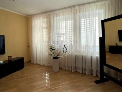 квартира за адресою Миколи Бажана просп., 14