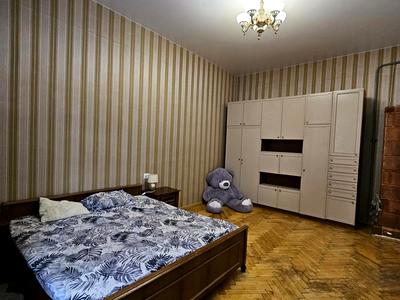 квартира за адресою В'ячеслава Чорновола просп. (), 45