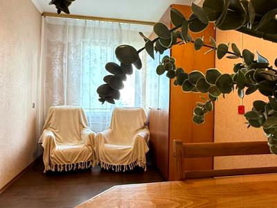 квартира за адресою Романа Шухевича просп. (Генерала Ватутіна), 24-В