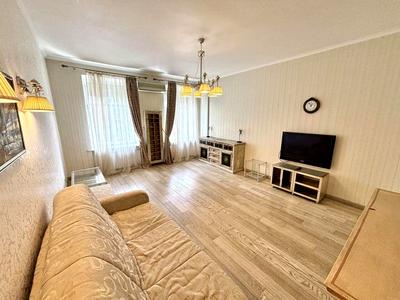 квартира за адресою Інститутська вул., 24/7