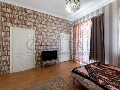 квартира за адресою Гоголівська вул., 15