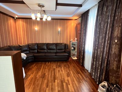 квартира за адресою Сергія Подолинського вул. (Благоєва), 7