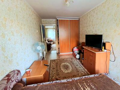 квартира за адресою 200-річчя Кривого Рогу просп., 8