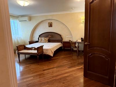 квартира за адресою Старонаводницька вул., 13