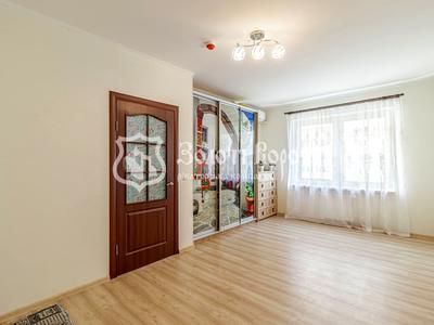 квартира за адресою Софії Русової вул., 3-В