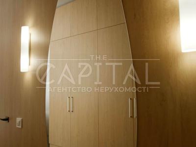 комерційна за адресою Князів Острозьких вул. (Московська), 29-Б