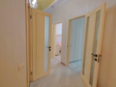 квартира по адресу Французский бульв., 22/1