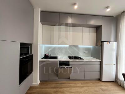 квартира за адресою Залізнична вул., 7