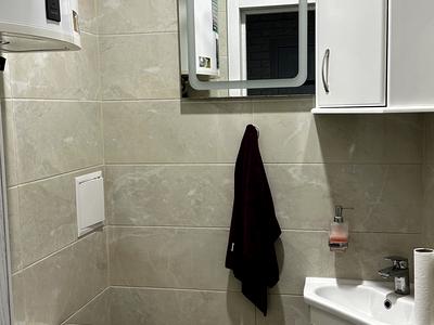 квартира за адресою Абрикосова вул., 5
