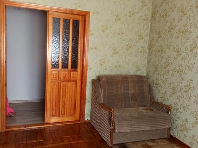 квартира за адресою Івана Світличного вул. (Петровського), 14