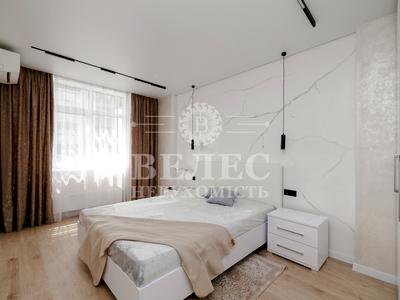 квартира за адресою Олександра Олеся вул., 5