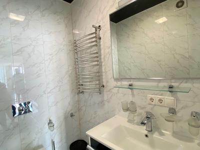 квартира за адресою Вадима Гетьмана, 1Б