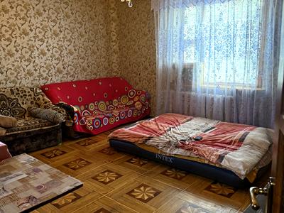 квартира за адресою Князя Володимира Великого просп., 137