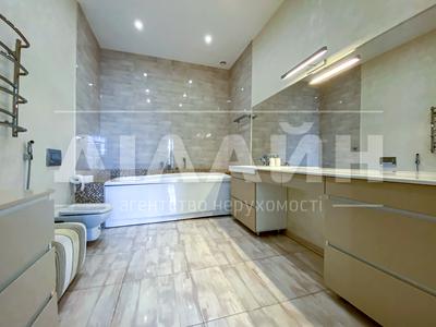 будинок за адресою Бородинська вул., 737