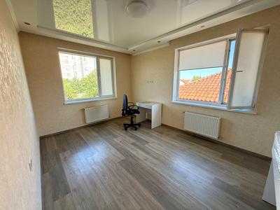 квартира по адресу Світанку ул., 32/1