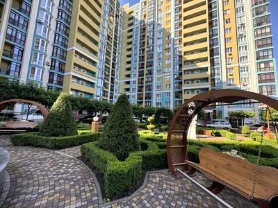 квартира за адресою Українська вул., 83б