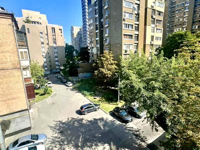 квартира за адресою Казимира Малевича вул. (Боженка), 47/49