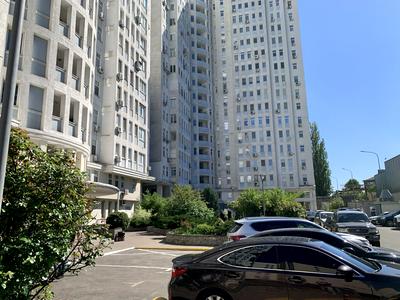 квартира за адресою Миколи Міхновського бульв. (Дружби Народів), 14-16
