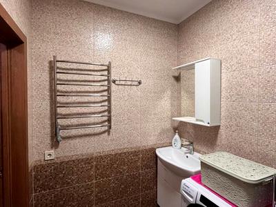 квартира за адресою Ревуцького вул., 40
