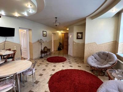 квартира за адресою Ужгород, Олександра Довженка вул., 6