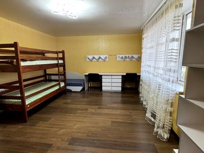 квартира по адресу Левка Лукьяненко ул. (Ватутіна), 137