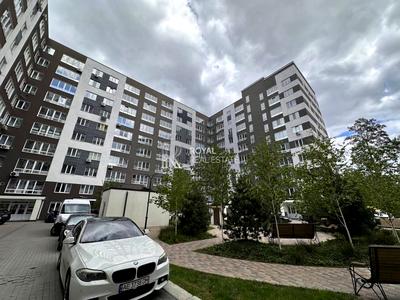 квартира за адресою Літературна вул. (Чехова), 27