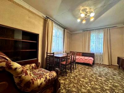 квартира за адресою Кам'янецька вул., 10