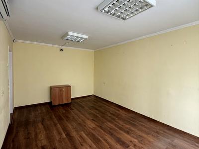 коммерческая по адресу Голосеевская ул., 7